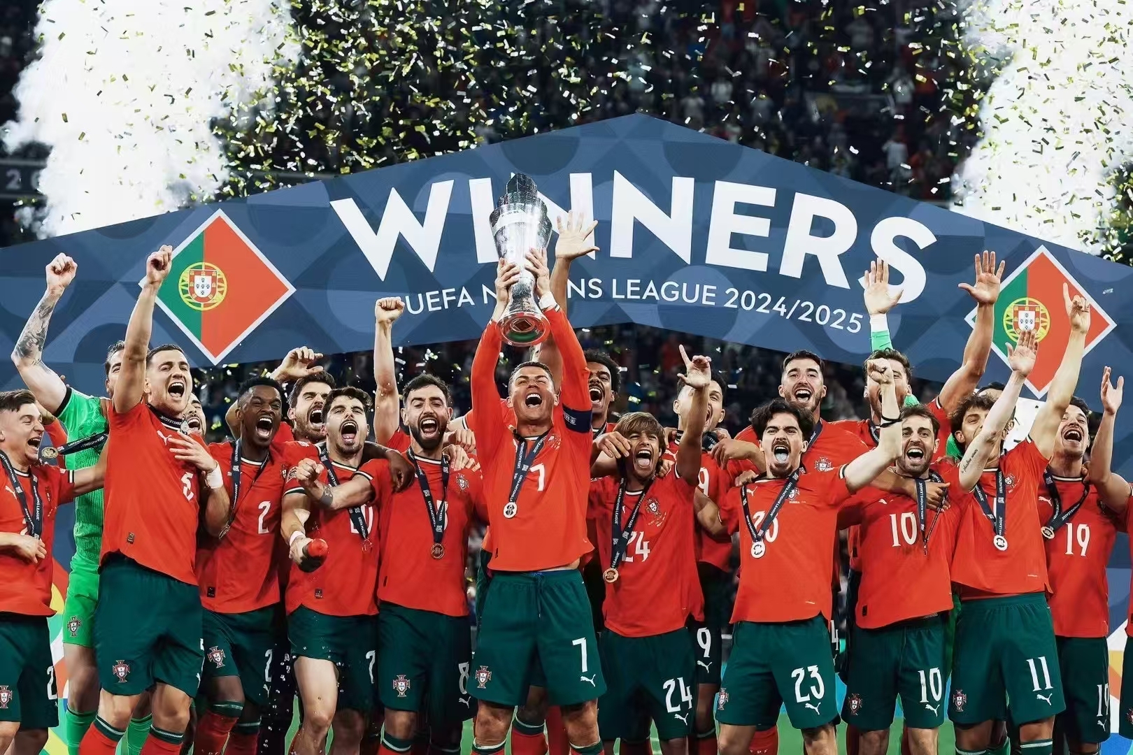 关于葡萄牙西班牙运动员夺冠开心大笑，实力抢眼的信息