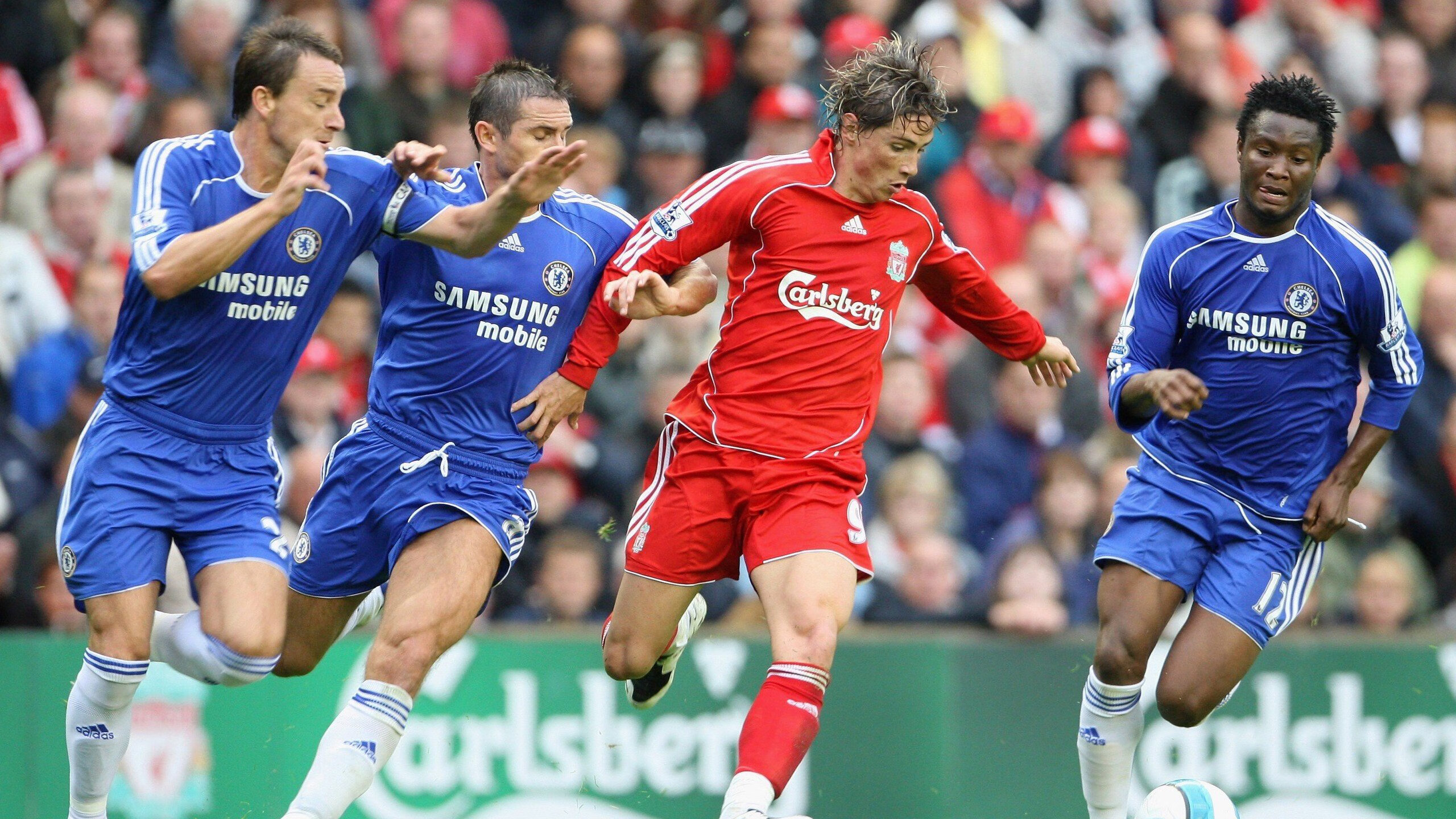 当德意志铁壁遭遇安纳托利亚旋风,马丁内利如何以一人之力彻底击穿拜仁防线